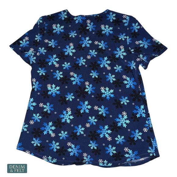 Scrubstar Navy Teal Snowflake V-Neck 4-Way Stretch Scrub Top Winter Print - Picture 8 of 10